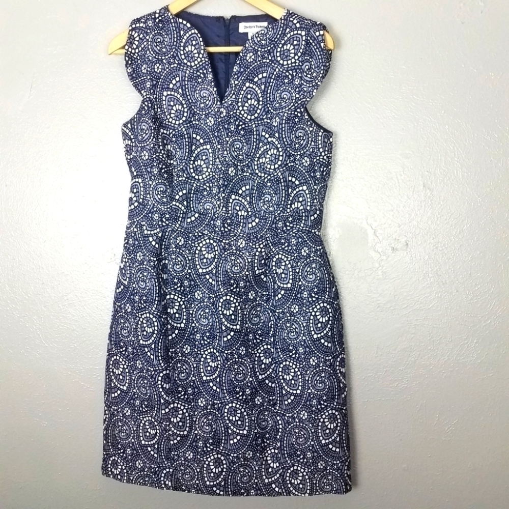 Shelby & Palmer Size 8 Blue Gray Geometric Print Sleeveless Shift Dress EUC